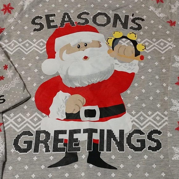 Rudolph The Red Nosed Reindeer Top Juniors (L)11-13) - Picture 4 of 6